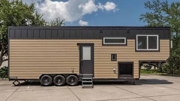 40FT TINY HOME WITH WHEEL