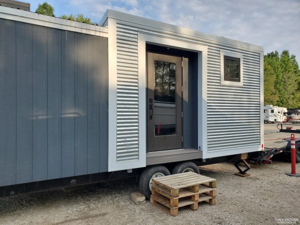 40FT Tiny Writer's Cabin - Black & Birch