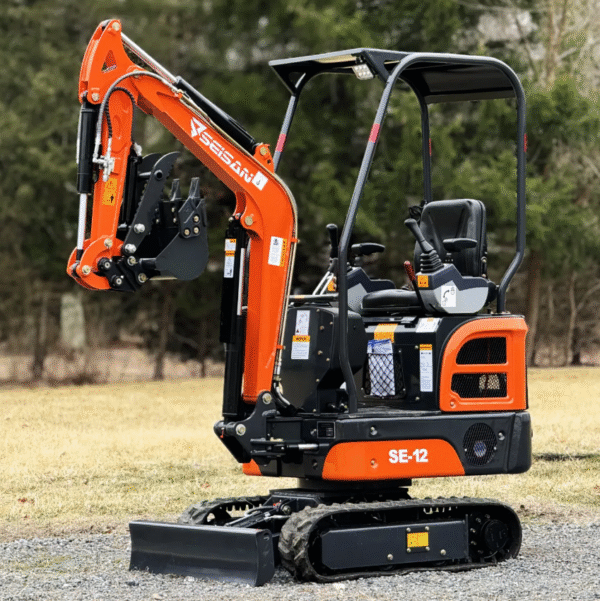 Seisan SE-12 1-ton Mini Excavator – Briggs & Stratton Gas