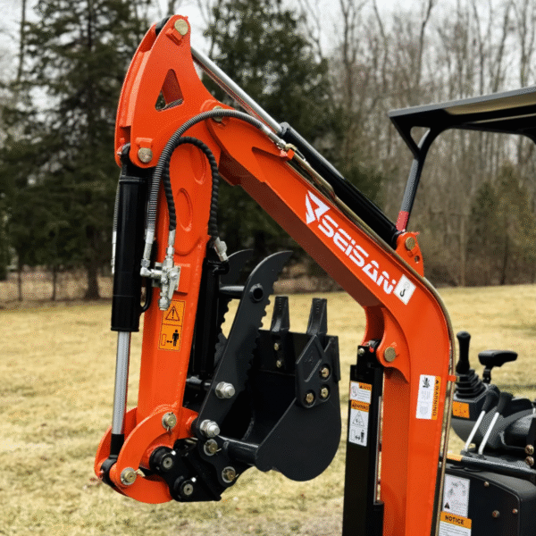 Seisan SE-12 1-ton Mini Excavator – Briggs & Stratton Gas - Image 4
